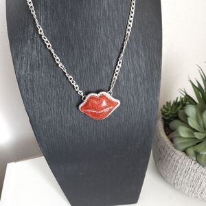 Elegant Red Pendant Necklace